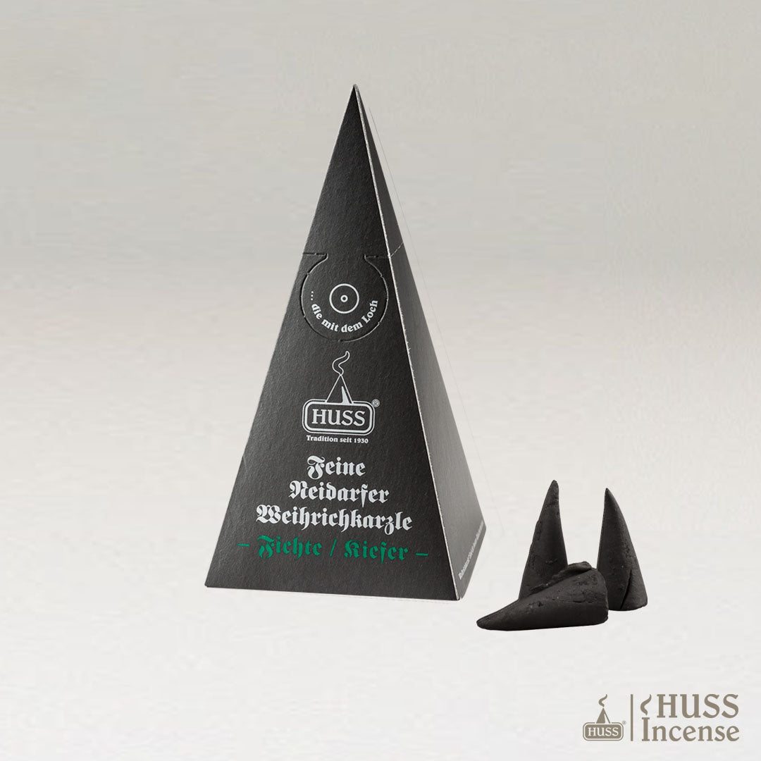 Fine Neudorf Incense cones Fir and box with a gray background.