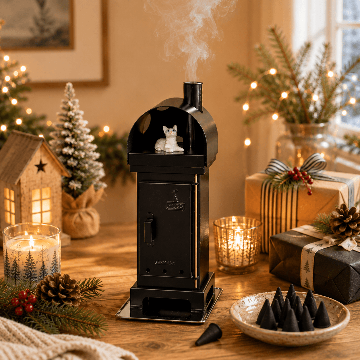 Black HUSS Incense burner with a cat steaming out of the chimney